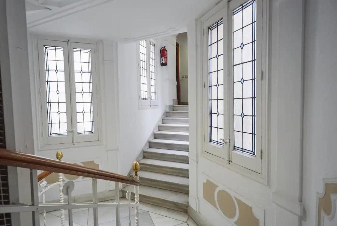 Apartamento V Alcalaretiro Ideal Parejas Madrid Esterno foto