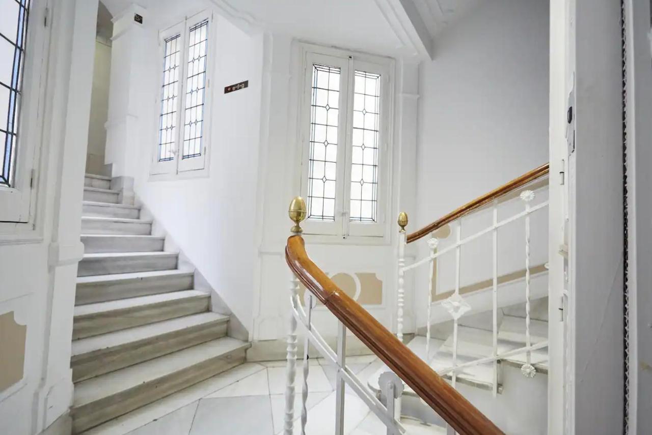 Apartamento V Alcalaretiro Ideal Parejas Madrid Esterno foto